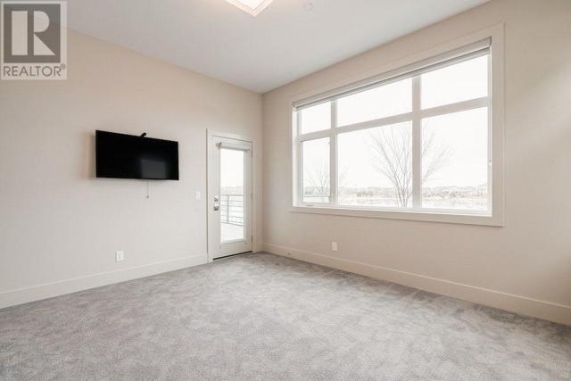102, - 17 Mahogany Circle Se, Condo with 3 bedrooms, 3 bathrooms and 2 parking in Calgary AB | Image 26