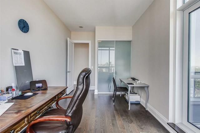 ph02 - 2 Anndale Dr, Condo with 3 bedrooms, 3 bathrooms and 2 parking in Toronto ON | Image 27