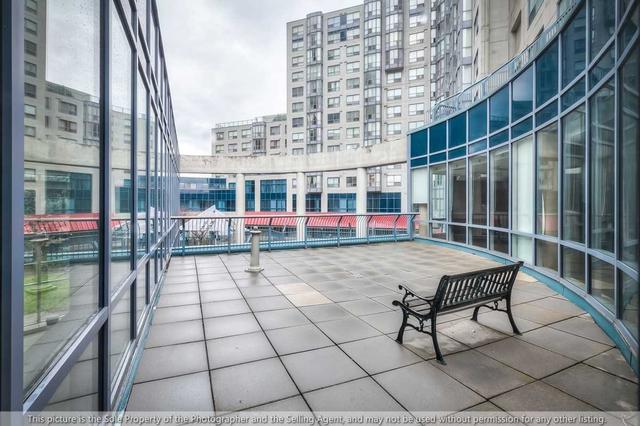701 - 1470 Midland Ave, Condo with 2 bedrooms, 2 bathrooms and 1 parking in Toronto ON | Image 9