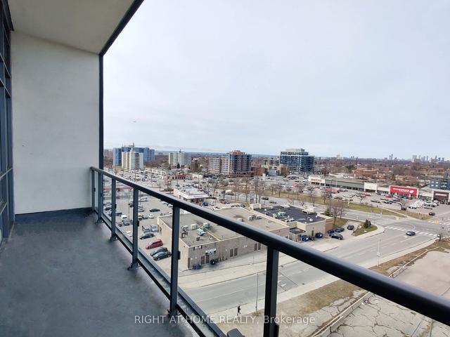 1109 - 15 James Finlay Way W, Condo with 1 bedrooms, 2 bathrooms and 1 parking in Toronto ON | Image 11