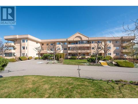 309 - 3850 Brown Road, Condo with 2 bedrooms, 2 bathrooms and 1 parking in West Kelowna BC | Card Image