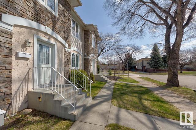 8206 103 Av Nw, House attached with 3 bedrooms, 2 bathrooms and null parking in Edmonton AB | Image 38