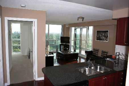 1709 - 509 Beecroft Rd, Condo with 2 bedrooms, 2 bathrooms and 1 parking in Toronto ON | Image 3
