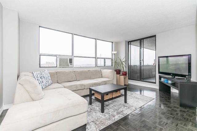 1402 - 25 Sunrise Ave, Condo with 3 bedrooms, 2 bathrooms and 1 parking in Toronto ON | Image 25