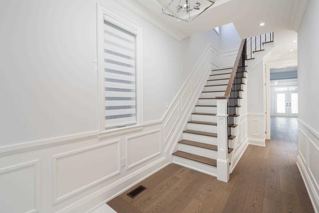 71 Twenty Ninth St, House detached with 4 bedrooms, 4 bathrooms and 3 parking in Toronto ON | Image 32
