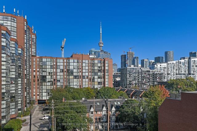 601 - 775 King St W, Condo with 2 bedrooms, 1 bathrooms and 1 parking in Toronto ON | Image 10
