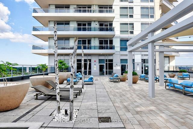 101 - 9201 Yonge St, Condo with 2 bedrooms, 2 bathrooms and 1 parking in Richmond Hill ON | Image 10