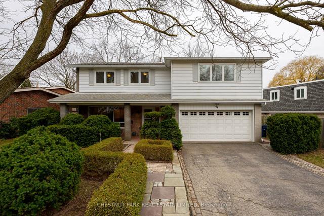 44 Shaughnessy Blvd, House detached with 5 bedrooms, 3 bathrooms and 4 parking in Toronto ON | Image 1