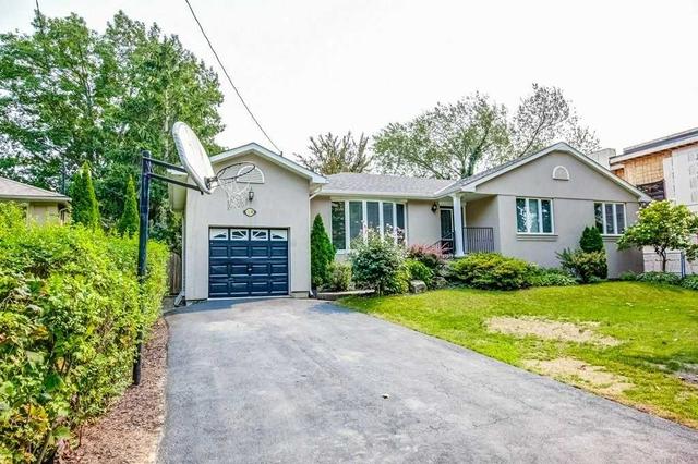 1138 Shaw St, House detached with 3 bedrooms, 3 bathrooms and 3 parking in Oakville ON | Image 1