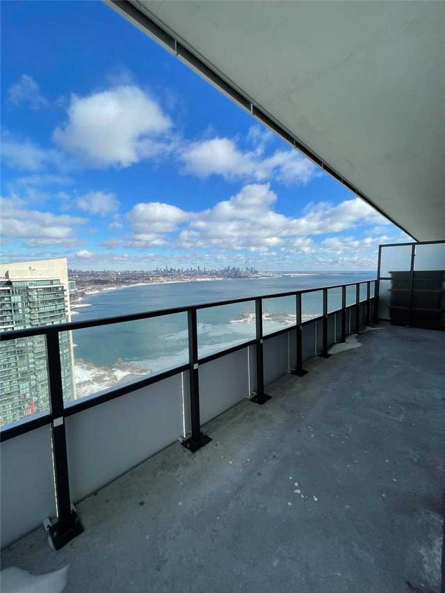 4003 - 20 Shore Breeze Dr, Condo with 2 bedrooms, 2 bathrooms and 1 parking in Toronto ON | Image 13
