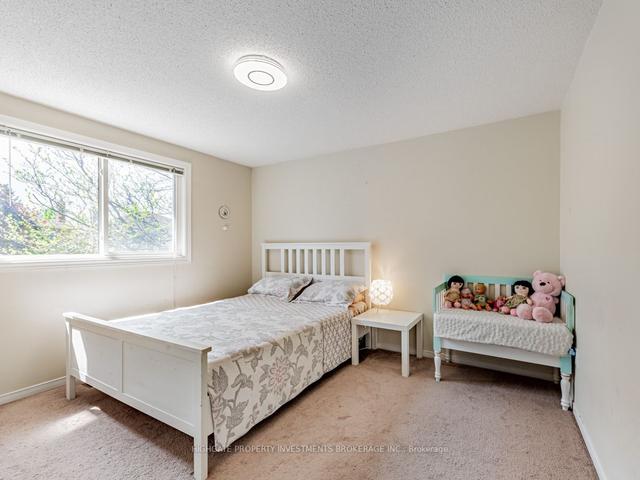 37 Morning Glory Cres, House detached with 4 bedrooms, 3 bathrooms and 6 parking in Whitby ON | Image 15