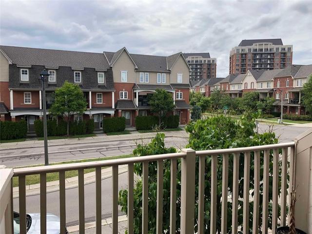 7 - 2361 Parkhaven Blvd, Townhouse with 2 bedrooms, 3 bathrooms and 2 parking in Oakville ON | Image 2