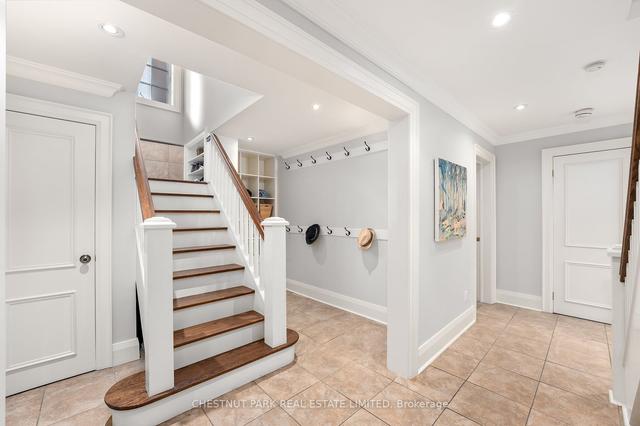 9 Ridge Drive Park, House detached with 5 bedrooms, 5 bathrooms and 3 parking in Toronto ON | Image 10
