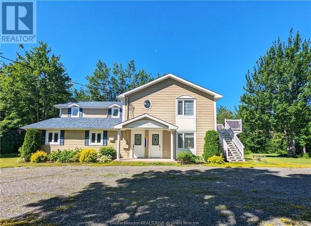 393 Theriault Rd, House detached with 6 bedrooms, 3 bathrooms and null parking in Bertrand NB | Image 1
