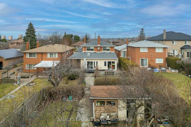 191 Rustic Rd, House detached with 4 bedrooms, 3 bathrooms and 4 parking in Toronto ON | Image 27