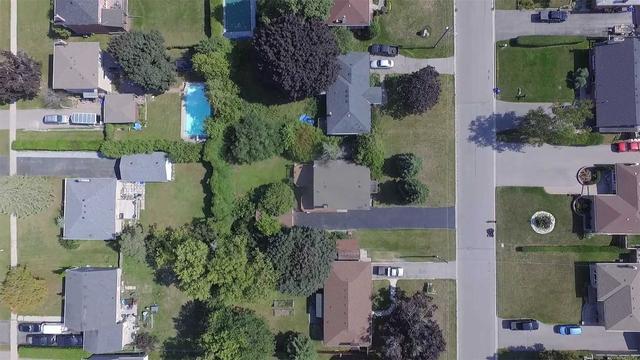 500 Larry Ave, House detached with 3 bedrooms, 1 bathrooms and 7 parking in Oshawa ON | Image 32