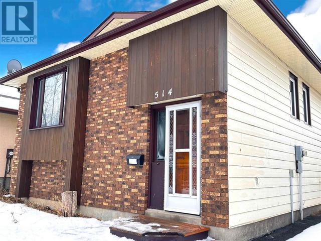 514 County Blvd, House detached with 4 bedrooms, 2 bathrooms and null parking in Thunder Bay ON | Image 3