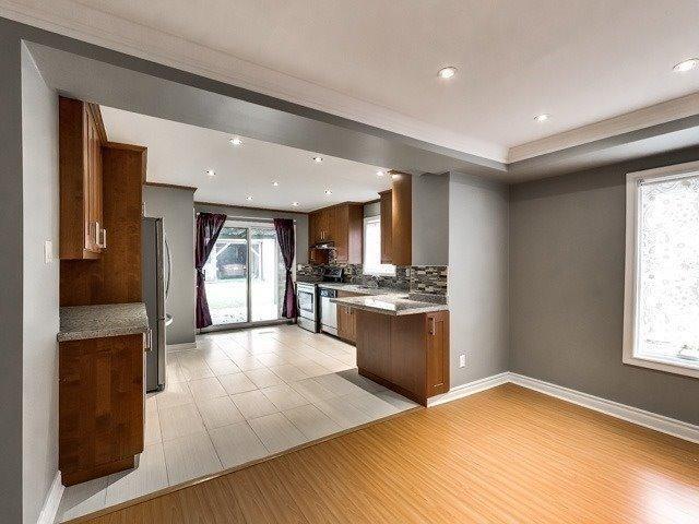 Unit #1 - 192 Seaton St, House semidetached with 2 bedrooms, 2 bathrooms and 1 parking in Toronto ON | Image 12