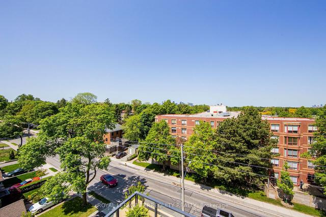 605 - 3 Southvale Dr, Condo with 3 bedrooms, 2 bathrooms and 2 parking in Toronto ON | Image 21