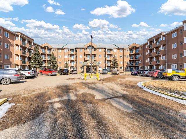 137 - 278 Park Meadows Drive Se, Condo with 1 bedrooms, 2 bathrooms and 1 parking in Forty Mile County No. 8 AB | Image 5