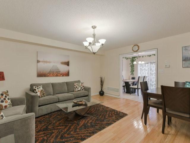 8 Toddville Rd, House semidetached with 3 bedrooms, 4 bathrooms and 2 parking in Brampton ON | Image 5