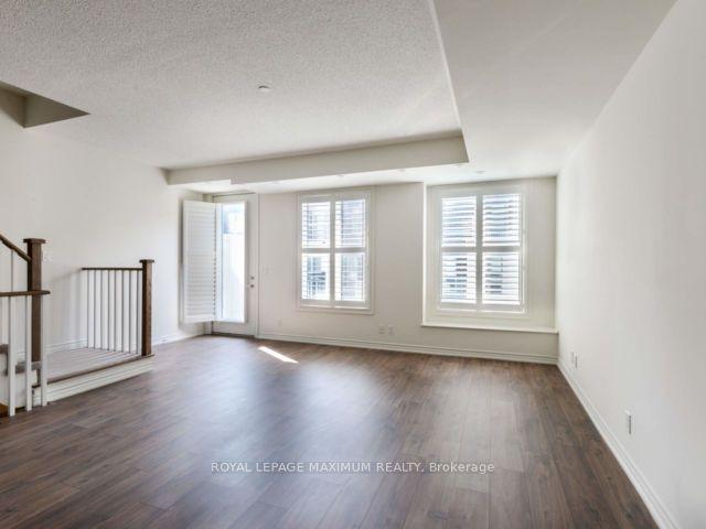 27 - 130 Long Branch Ave, Townhouse with 2 bedrooms, 3 bathrooms and 1 parking in Toronto ON | Image 37