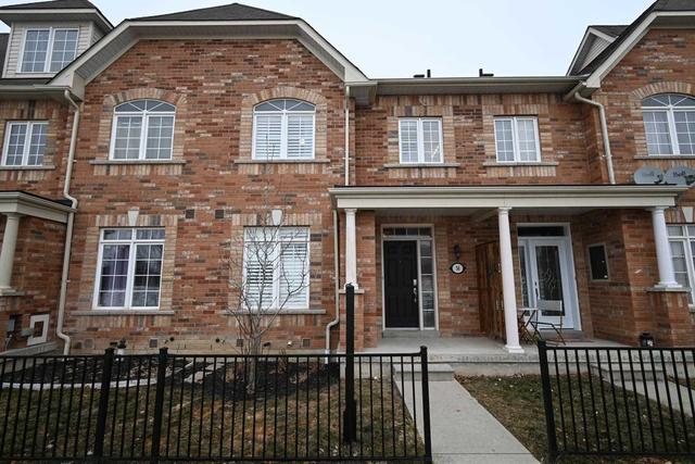 56 Wicker Park Way, House attached with 2 bedrooms, 2 bathrooms and 3 parking in Whitby ON | Image 1
