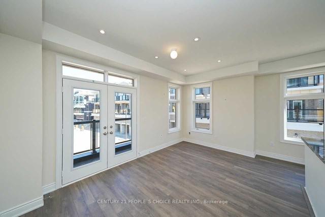 unit 5 - 2a Muir Ave, House attached with 3 bedrooms, 3 bathrooms and 2 parking in Toronto ON | Image 9