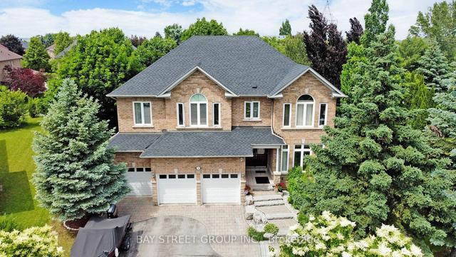 19 Lazenby Crt, House detached with 4 bedrooms, 5 bathrooms and 9 parking in Markham ON | Image 1