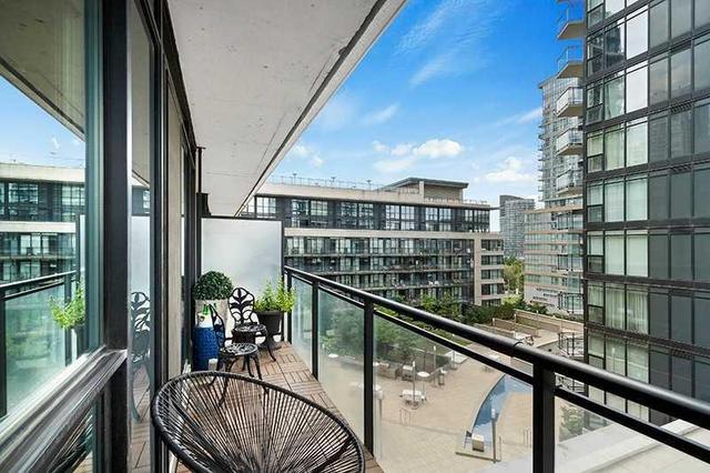 722 - 8 Telegram Mews, Condo with 1 bedrooms, 2 bathrooms and 1 parking in Toronto ON | Image 19