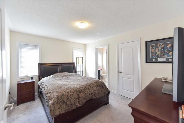 3040 Orion Blvd, House detached with 4 bedrooms, 5 bathrooms and 4 parking in Orillia ON | Image 16