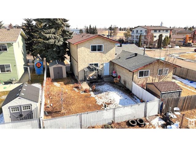 2510 78 St Nw, House semidetached with 4 bedrooms, 2 bathrooms and null parking in Edmonton AB | Image 17