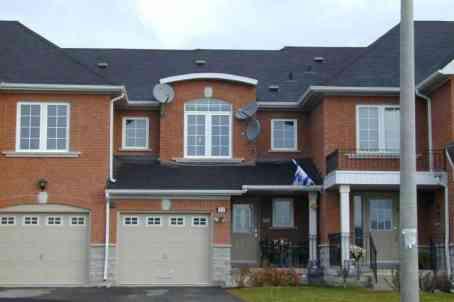32 Maple Sugar Lane, House attached with 3 bedrooms, 3 bathrooms and 4 parking in Vaughan ON | Image 1
