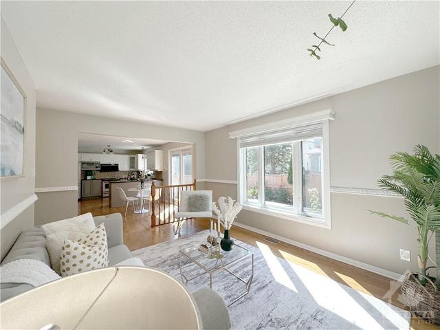 2 Shaughnessy Crescent, House detached with 4 bedrooms, 4 bathrooms and 6 parking in Ottawa ON | Image 7