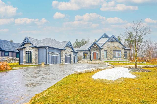 6 Ridgewood Crt, House detached with 2 bedrooms, 3 bathrooms and 8 parking in Oro Medonte ON | Image 1