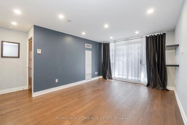500 - 33 Sheppard Ave E, Condo with 1 bedrooms, 1 bathrooms and 1 parking in Toronto ON | Image 9