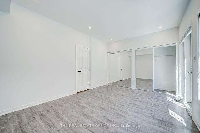 th2 - 11 Niagara St, Townhouse with 3 bedrooms, 2 bathrooms and 1 parking in Toronto ON | Image 15