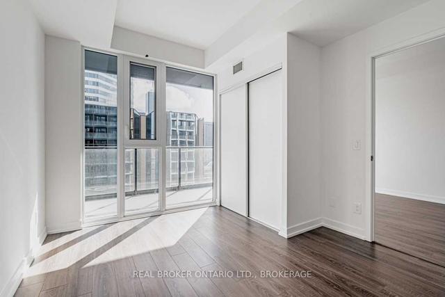 1407 - 20 Edward St, Condo with 2 bedrooms, 2 bathrooms and 0 parking in Toronto ON | Image 13