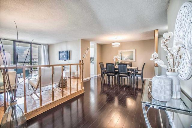 1511 - 4 Kings Cross Rd, Condo with 3 bedrooms, 2 bathrooms and 1 parking in Brampton ON | Image 7