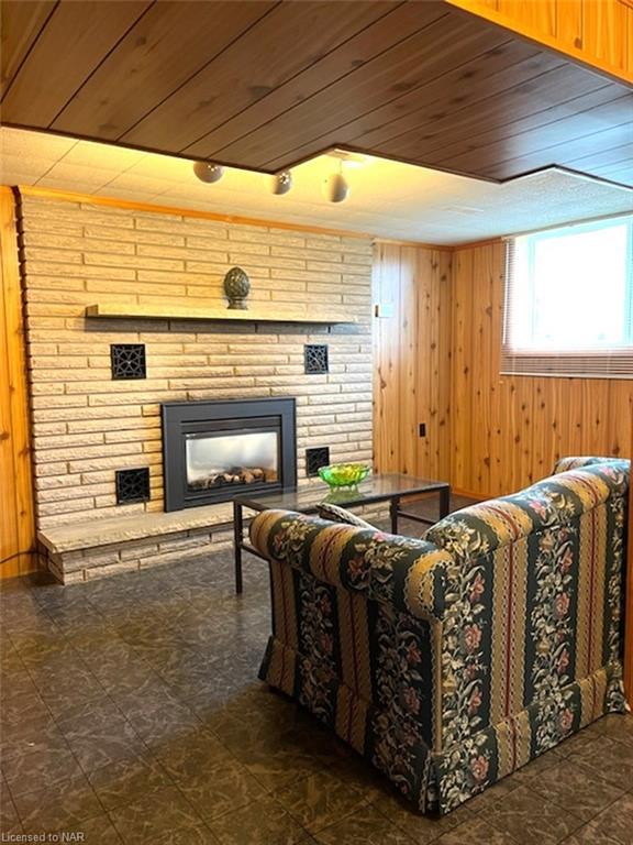 Recreation room with gas fireplace view 1 | Image 20