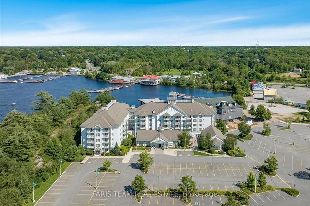 410 - 285 Steamship Bay Rd, Condo with 1 bedrooms, 1 bathrooms and 0 parking in Gravenhurst ON | Image 1
