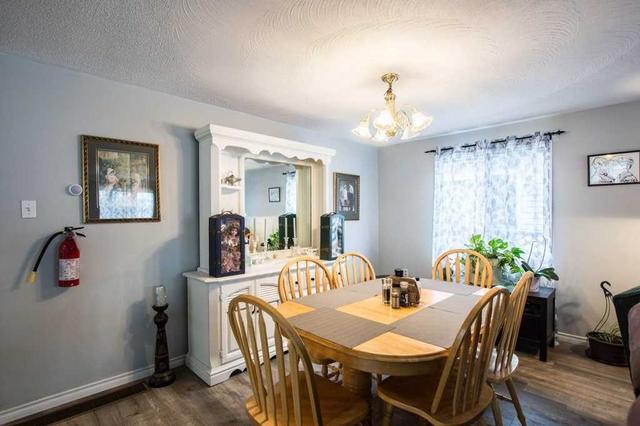 170 Hickling Tr, House detached with 3 bedrooms, 2 bathrooms and 5 parking in Barrie ON | Image 26