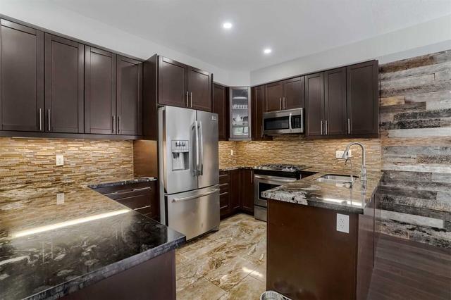 79 Padua Cres, House semidetached with 3 bedrooms, 3 bathrooms and 4 parking in Hamilton ON | Image 9