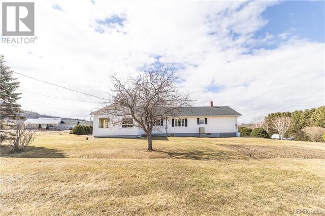 131 Tapley Road, House detached with 2 bedrooms, 1 bathrooms and null parking in Florenceville Bristol NB | Image 3