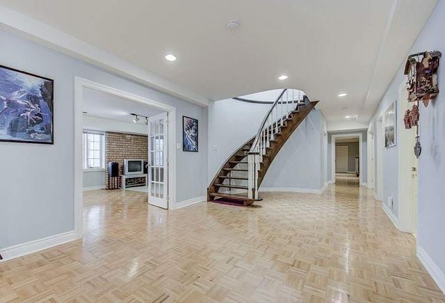 31 Quail Run Blvd, House detached with 4 bedrooms, 6 bathrooms and 16 parking in Vaughan ON | Image 20