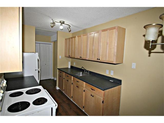105 - 3420 50 Street Nw, Condo with 2 bedrooms, 1 bathrooms and 1 parking in Calgary AB | Image 10