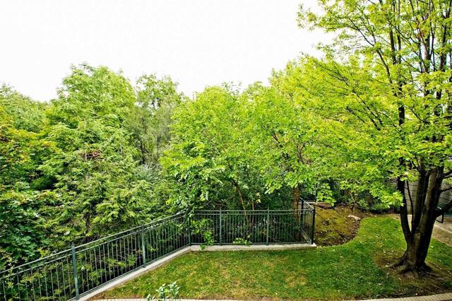 313 - 188 Bonis Ave, Townhouse with 4 bedrooms, 3 bathrooms and 1 parking in Toronto ON | Image 11