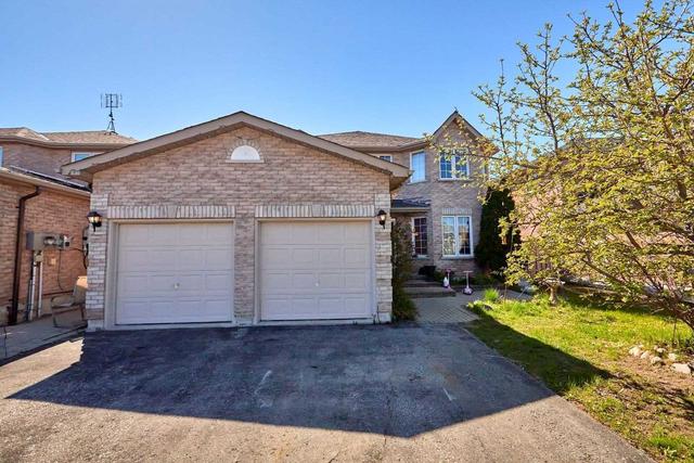 98 Knupp Rd, House detached with 4 bedrooms, 3 bathrooms and 6 parking in Barrie ON | Image 1