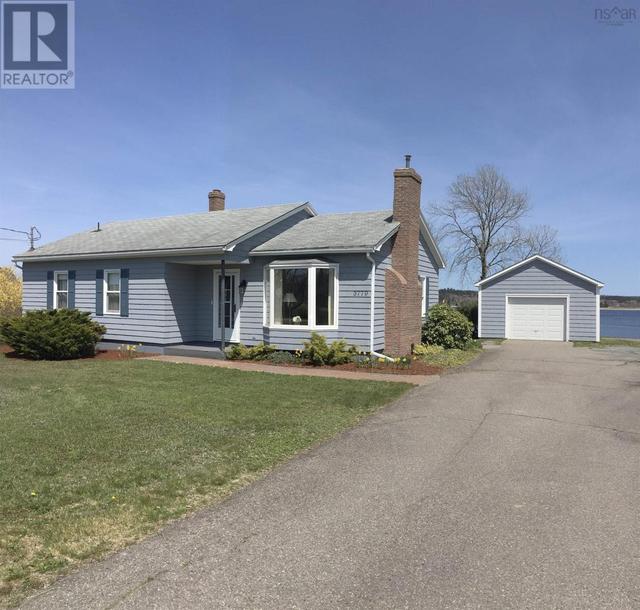 3779 Highway 331, House detached with 3 bedrooms, 1 bathrooms and null parking in Lunenburg MD NS | Card Image