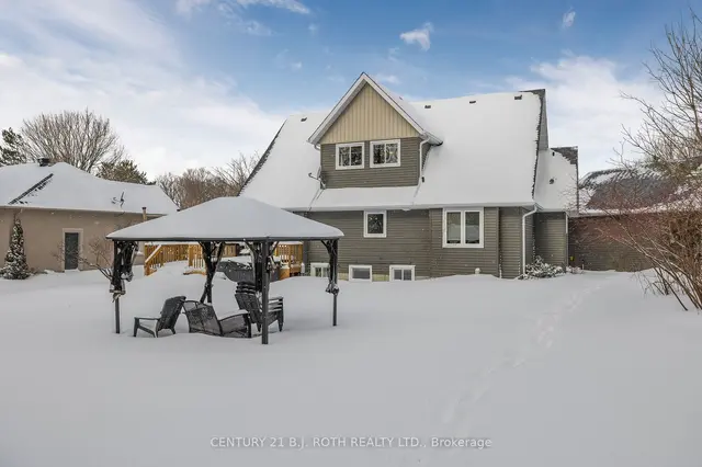 101 Highland Dr, House detached with 2 bedrooms, 3 bathrooms and 6 parking in Oro Medonte ON | Image 26